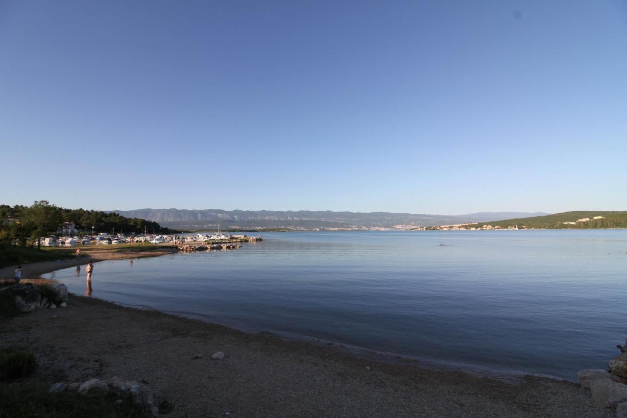 Apartments Klaudija Čižići Kültér fotó