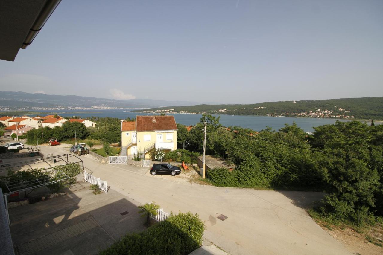 Apartments Klaudija Čižići Kültér fotó